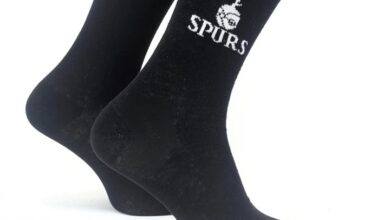Tottenham Hotspur FC Crest Socks - Size 8 - 11