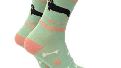 All I Need is Love and a Dachshund Socks - Size 4 - 8