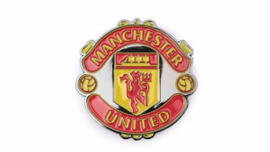 Manchester United FC Crest Bottle Opener Magnet