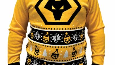 Wolverhampton Wanderers FC Christmas Jumper Small