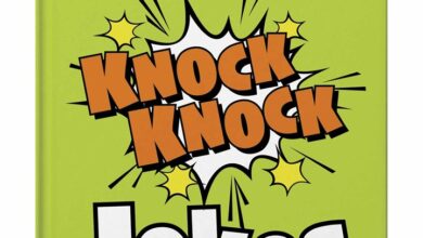 Small & Mighty Book of Knock Knock Jokes