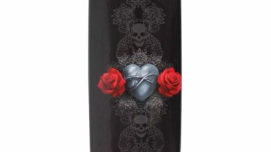 Anne Stokes