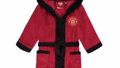 Manchester United FC Kids Red Hooded Dressing Gown 7 - 8 Years