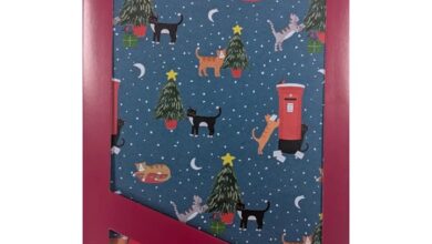 Posting Time Christmas Wrap & Tags