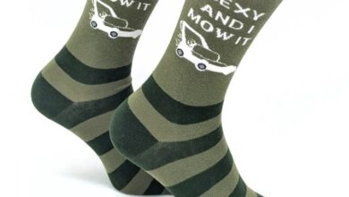 Sexy and I Mow It Socks - Size 7 - 11