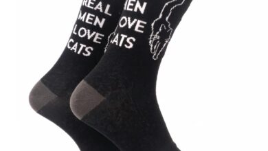 Real Men Love Cats Socks - Size 7 - 11