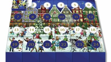 Winter Evening in the Town Advent Calendar Jigsaw